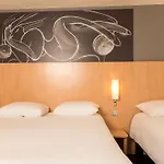 Ibis Brancion Parc Des Expositions 15eme 3*