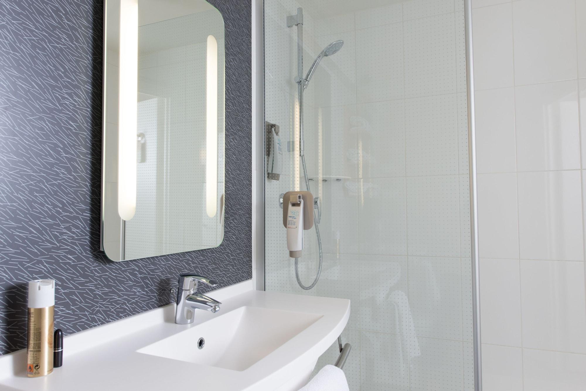 Ibis Brancion Parc Des Expositions 15ème Hotel 3*