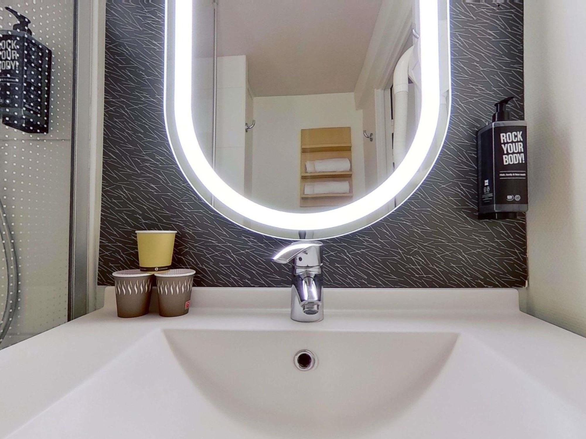 Ibis Brancion Parc Des Expositions 15ème Hotel Parigi